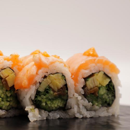Grilled Salmon Roll