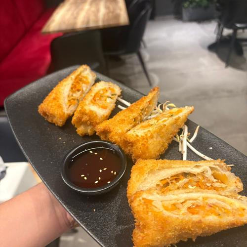 Chicken Spring Roll - 1 piece