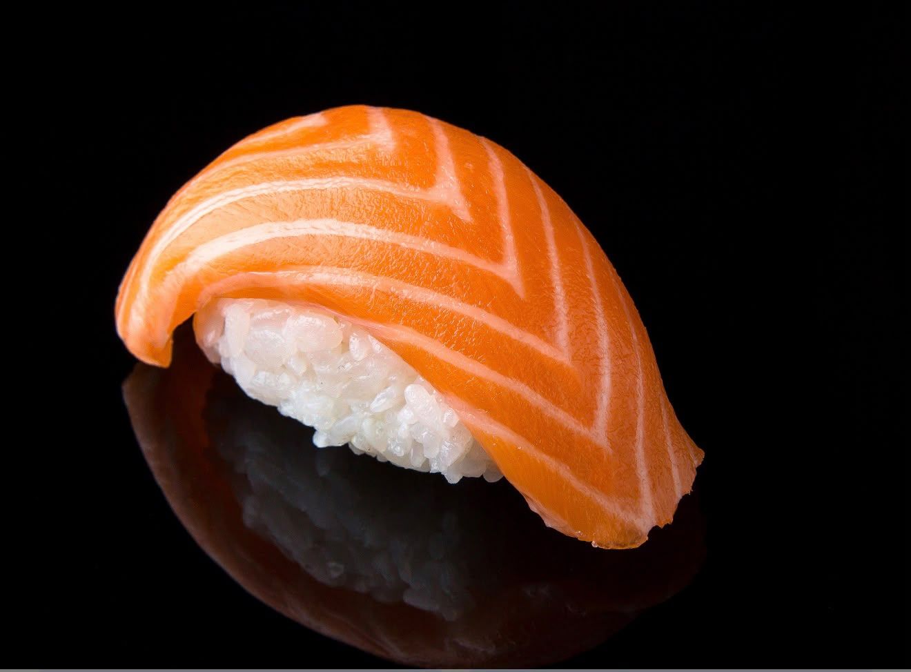 Nigiri Salmon
